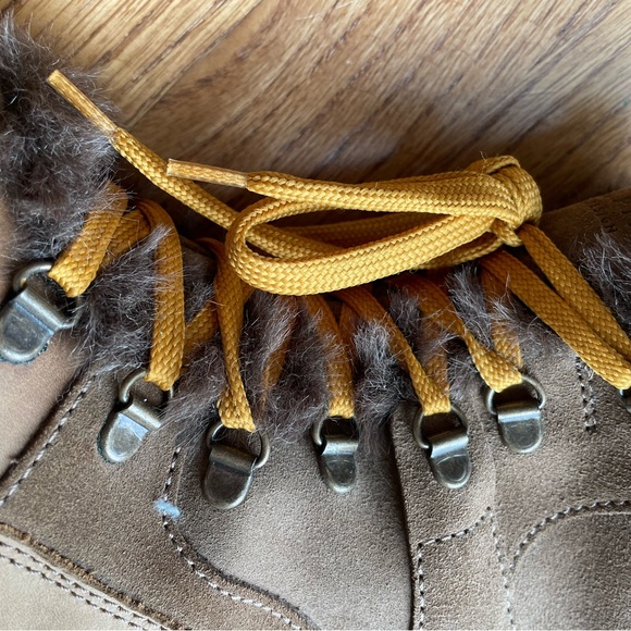 Sorel Alpine Design Waterproof Boots Size 7.5 ✨ Like New ✨ - Picture 5 of 10